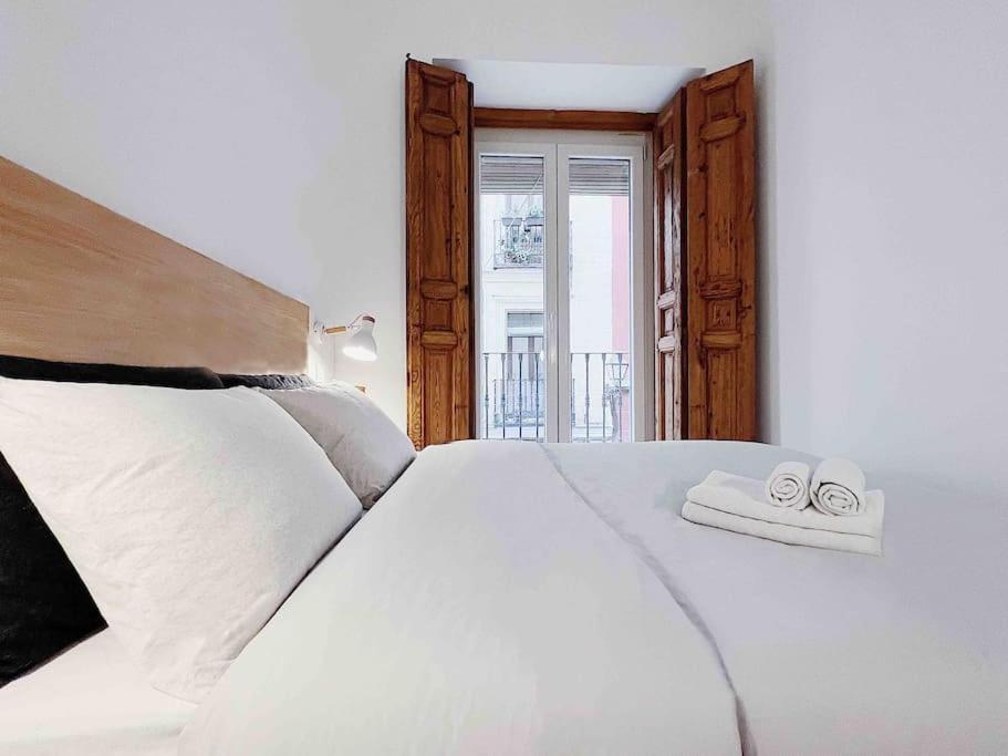 Apartament Apartamento Privado De Diseno En Pleno Centro - Atocha Madryt Zewnętrze zdjęcie